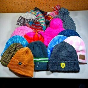 Columbia Ferrari John Deere Gerry womens HUGE colorful knit winter hat lot (17)